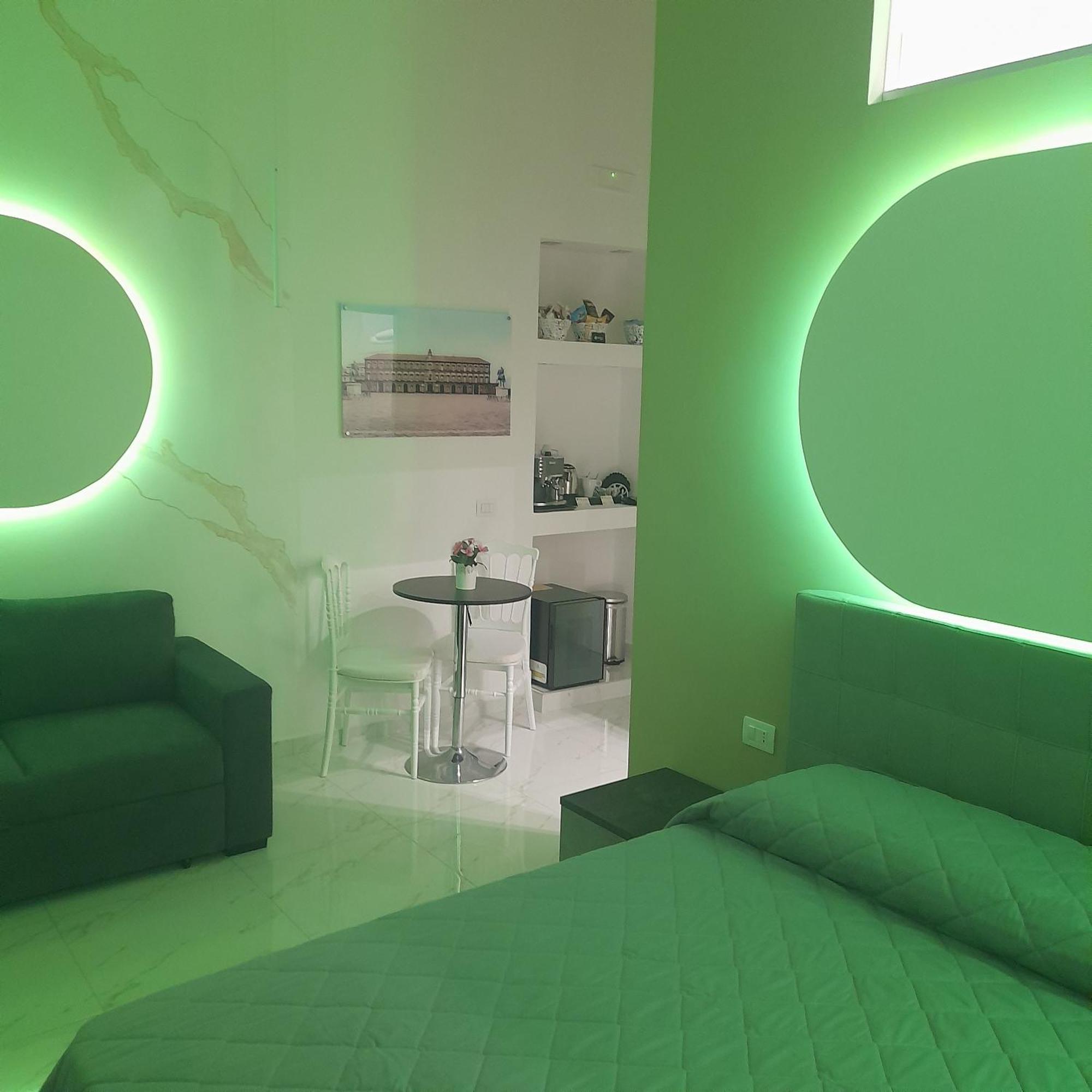 Elegance B&B เนเปิลส์ ภายนอก รูปภาพ